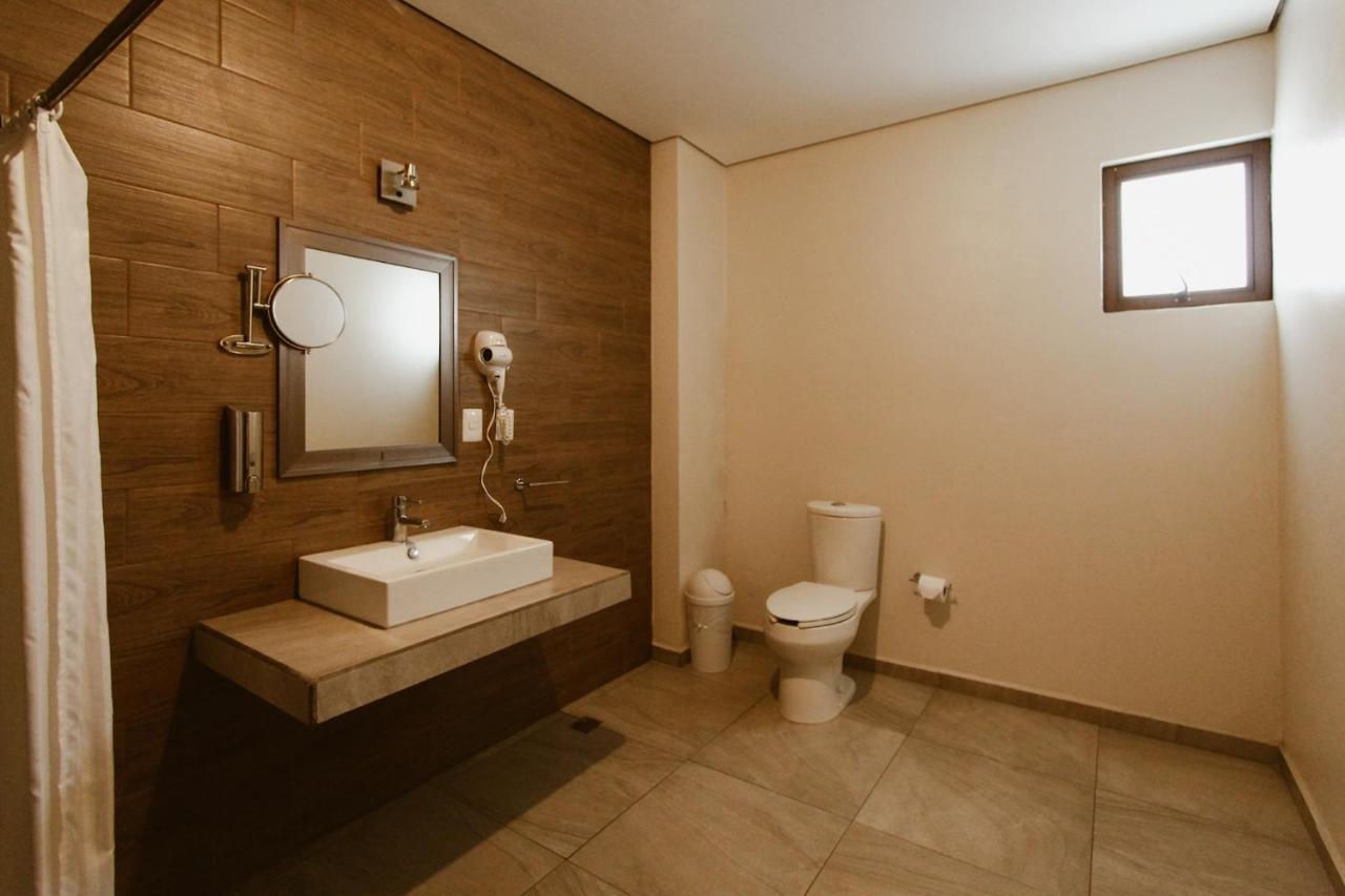 Hotel Guiva Aeropuerto Oaxaca Εξωτερικό φωτογραφία