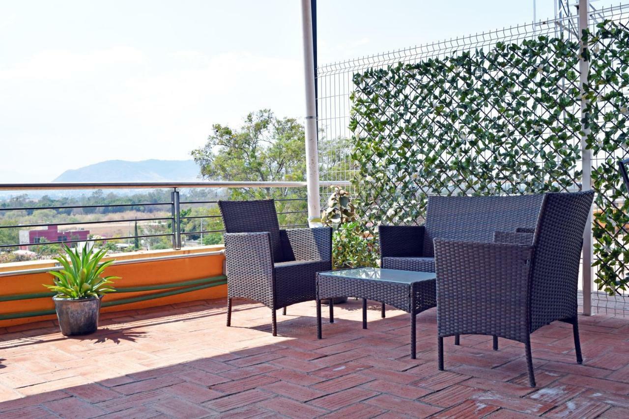 Hotel Guiva Aeropuerto Oaxaca Εξωτερικό φωτογραφία