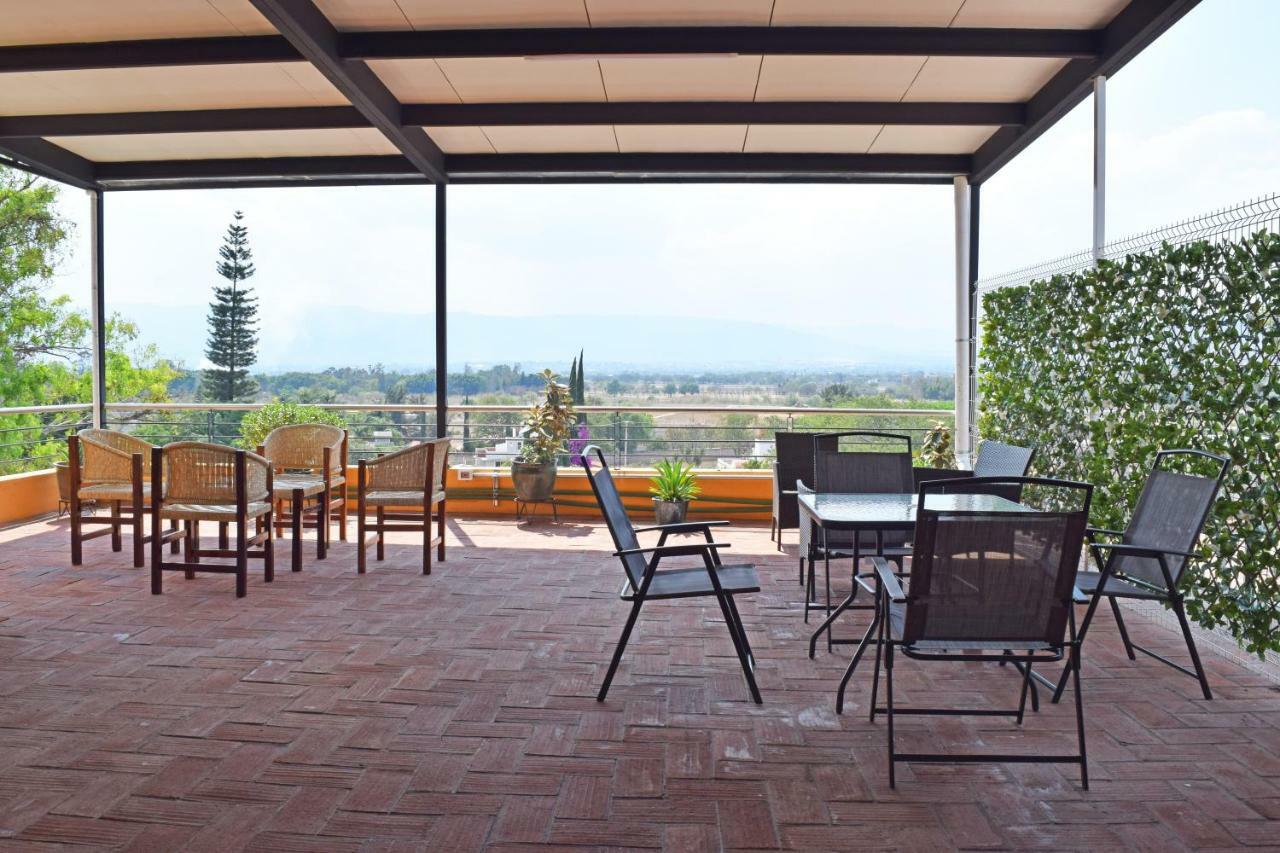Hotel Guiva Aeropuerto Oaxaca Εξωτερικό φωτογραφία
